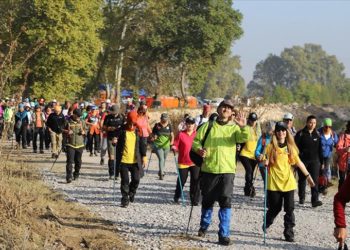 Balıkesir’deki 276 kilometrelik Artemea parkurlarında doğa yürüyüşü festivali başladı