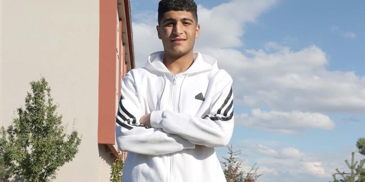 Sivasspor’un genç yeteneği Yunus Emre, takımın vazgeçilmezi olmak istiyor