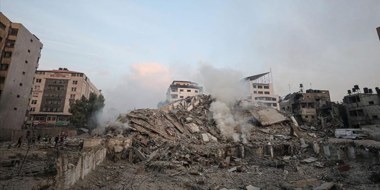 İsrail’in Gazze’ye saldırılarında 256 kişi hayatını kaybetti