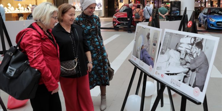 Cumhuriyet'in ilk yıllarındaki sağlık hizmetleri fotoğraflarla anlatıldı