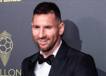 Altın Top (Ballon d'Or) ödülünü Lionel Messi kazandı
