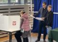 Polonya’da kesin olmayan sonuçlara göre mevcut iktidar parlamentoda çoğunluğu sağlayamıyor