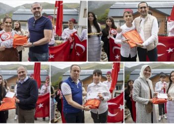 Sakarya’daki çocuklar Kuzey Makedonya’daki Türk akranlarıyla gönül köprüsü kuruyor