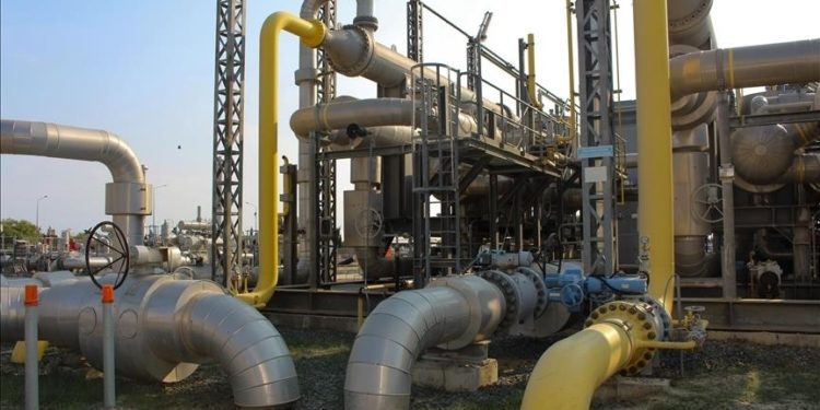 Doğal gaz ithalatı ağustosta yüzde 4,5 azaldı