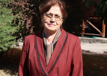 55 yıl önce yarım bıraktığı hukuk eğitimini 74 yaşında tamamladı