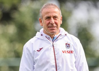 Trabzonspor, teknik direktör Abdullah Avcı'nın alacağı ücreti KAP'a bildirdi