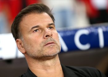 Konyaspor'da teknik direktör Aleksandar Stanojevic ile yollar ayrıldı