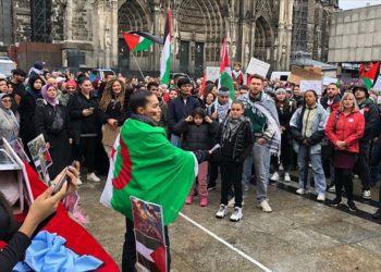 Köln’de “Filistin için Dayanışma” temalı gösteri düzenlendi