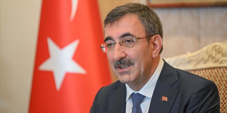 İstikrar içinde büyüyen bir ekonomi inşa edeceğiz