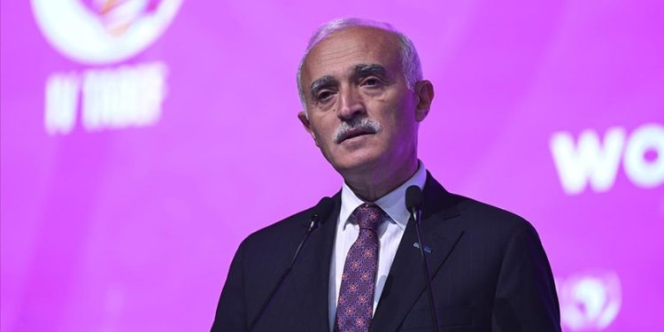 Ticaretimizi önce 50 milyar dolar, sonra 75 milyar dolara çıkaracağız