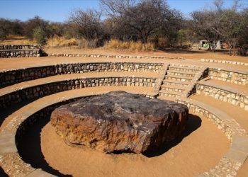 Dünyada bilinen en büyük tek parça göktaşı: Hoba Göktaşı