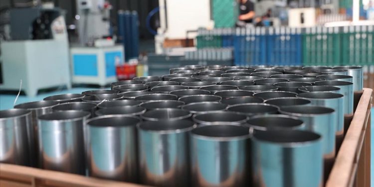 Termos ithal ederken üretici oldu