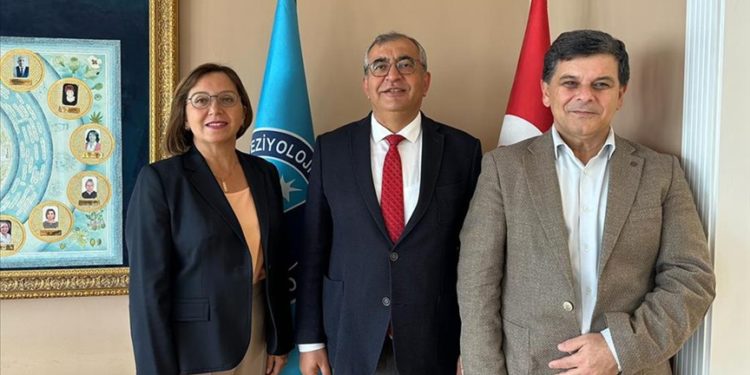 Türk Anesteziyoloji ve Reanimasyon Derneğinden iklim krizine karşı "Yeşil Ameliyathane Projesi"