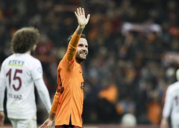 İspanyol futbolcu Juan Mata: Eşleşmeden çok mutlu oldum