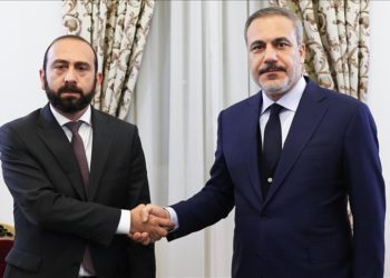 Dışişleri Bakanı Fidan, Ermenistan Dışişleri Bakanı Mirzoyan ile görüştü