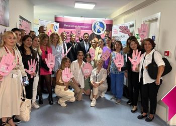 Türk Kanser Derneği meme kanserinde erken teşhise dikkati çekti