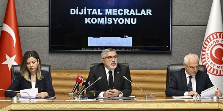 TBMM Dijital Mecralar Komisyonu, “Atatürk” dizisini yayınlamayan Disney Plus’ın yetkililerini dinleyecek