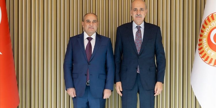 TBMM Başkanı Kurtulmuş, Yeni Azerbaycan Partisi Genel Başkanvekili Budagov'u kabul etti