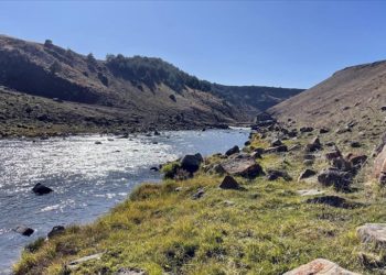 Ardahan’da tarihi mağaraların bulunduğu Harosman Kanyonu turizme kazandırılacak
