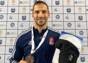 Milli eskrimci Enver Yıldırım, Tiflis'te bronz madalya kazandı