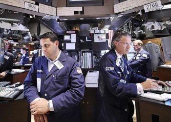 Küresel piyasalarda negatif seyir yeni haftaya da taşındı