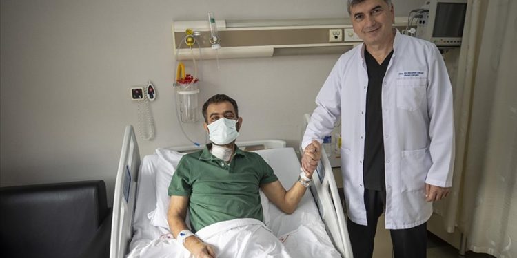 Sakarya’daki merkezde 4 yılda 180 hastaya böbrek nakli yapıldı