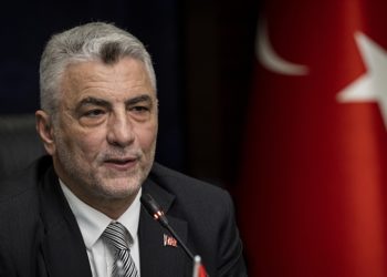 Ticaret Bakanı Bolat yarın Kuveyt'e gidiyor