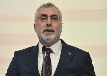 Çalışma ve Sosyal Güvenlik Bakanı Işıkhan'dan asgari ücret açıklaması