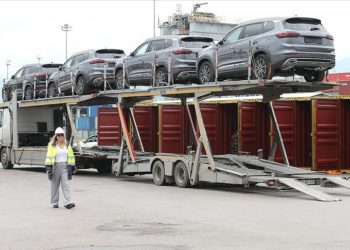 Çekici ihracatında yıl bitmeden rekora ulaşıldı