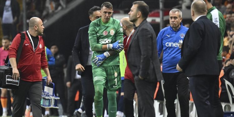 Galatasaray Kulüp Doktoru Yener İnce'den Muslera açıklaması