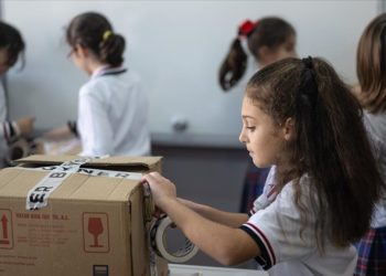 İstanbullu minik öğrenciler depremzede akranlarına oyuncaklarıyla destek oldu