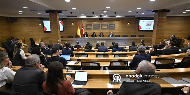 Türkiye ekonomisi ve yatırım fırsatları, İspanyollara anlatıldı