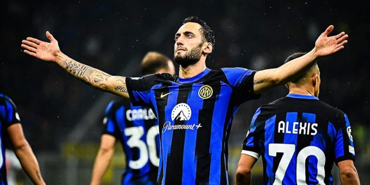 Hakan Çalhanoğlu atıyor, Inter zirvedeki yerini koruyor