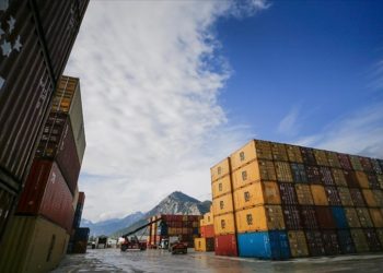 Batı Akdeniz’in 10 aylık ihracatı 2 milyar 180 milyon 312 bin 152 dolar oldu