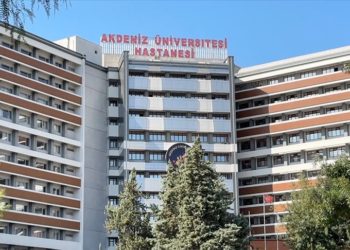 Türkiye “canlı vericili” nakillerde dünya lideri