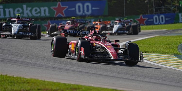 F1 Las Vegas Grand Prix'sinde pole pozisyonu Leclerc'in