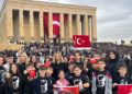 Köy okulu öğrencileri ilk kez Anıtkabir'i ziyaret etti