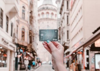 İstanbul’daki 8 ilçe belediyesi maaş ödemelerini TROY kartla yapacak