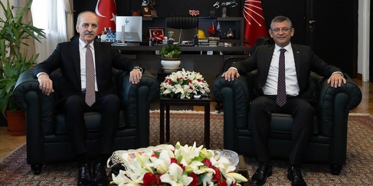 TBMM Başkanı Kurtulmuş, CHP TBMM Grubu’nu ziyaret etti