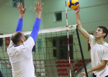 Hatay’ın erkek voleybol takımı, ligi orta sıralarda tamamlamak istiyor