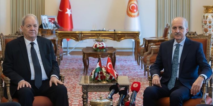Filistin davasını önemseyen milletler olarak bütün gücümüzle çalışacağız