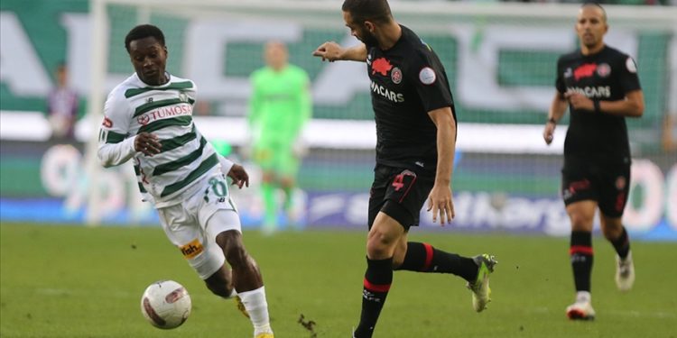 Konyaspor-Fatih Karagümrük karşılaşması 1-1 berabere bitti