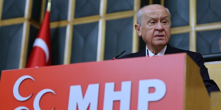 MHP ve Cumhur İttifakı, parlak bir geçmişi onurlu bir gelecekle buluşturma amacıyla yeni yüzyıla hazırlanıyor