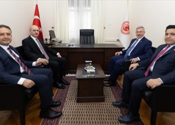 TBMM Başkanı Kurtulmuş’tan Saadet Partisi Meclis Grubu’na ziyaret