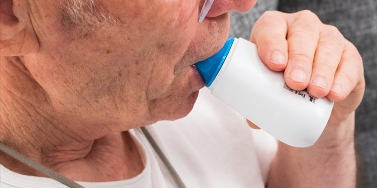 Her 10 KOAH hastasından sadece biri doktora başvuruyor