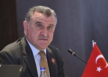 “Spora ve gençlere yatırım yapmamız lazım”