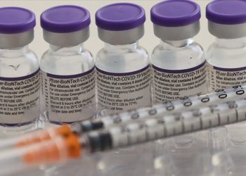 BioNTech, Kovid-19 aşısı satışlarının azalmasıyla 2023 gelir tahminini 4 milyar avroya düşürdü