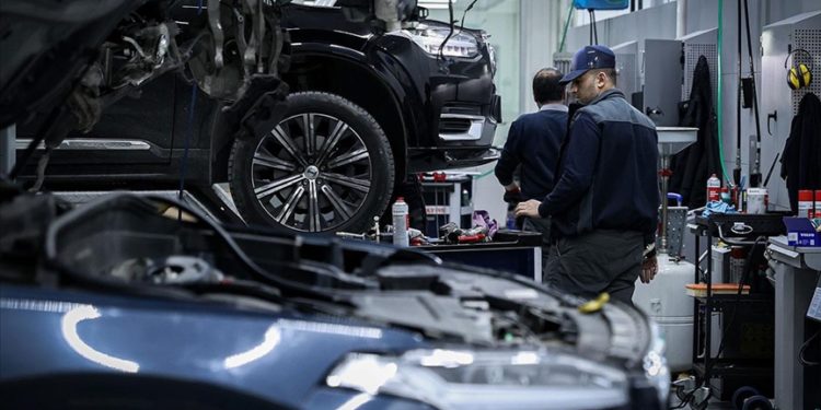 Elektrikli araç sektörü bakım ve onarımda “mahir el” arıyor