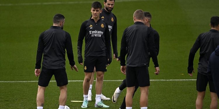 Arda Güler, Real Madrid'in Şampiyonlar Ligi'ndeki Braga maçı kadrosuna alındı