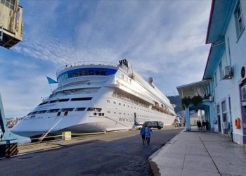 "Astoria Grande" kruvaziyeri bu yıl 14. kez Trabzon Limanı'na geldi